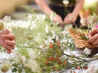 [早割3/8まで] [4/2] アトリエ花暦 | 生花アレンジメントワークショップとランチパケージ