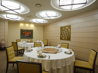 【WEB限定★個室確約★3,4月】春の味覚と北京ダック食べ比べランチ（4～24名用）