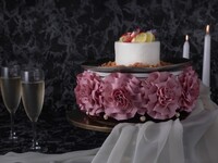 【スタンダード記念日】12種/星空に煌めく「アニバーサリーケーキ」テーブルを包み込む天空の雲海「イマージュオードブル」地上120mの舞台で紡ぐ、二人だけのアニバーサリーコース