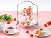 Classic Afternoon Tea　～Blooming strawberry garden～ 【15:00】