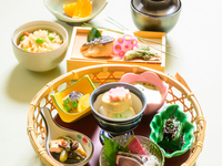 Irifune Bento Flower Basket