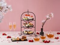 【土日祝：季節アフタヌーンティー】豊富なティーフード＋乾杯酒＆ロンネフェルト紅茶フリー(最大2.5H利用可能)