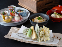 Kaiseki: Kikyo (table seating)