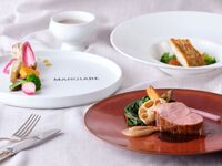 【CHEFS SELECTION】★乾杯スパークリングプレゼント★前菜は横浜野菜のバーニャカウダ・メインは真鯛や北海道産豚肩ロースのWメインが愉しめるフルコースランチ（平日)