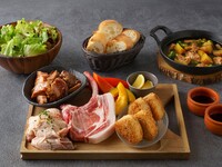 【ディナー】OPEN SKY BBQ｜カジュアルグリル＋フリードリンク120分付