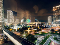 【窓側確約】みなとみらいの夜景を眺めながら楽しむ！前菜からメインディッシュ、デザートプレートまで付いたアニバーサリーコース