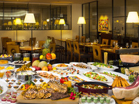 ディナー・バイキング（大人）3/1～