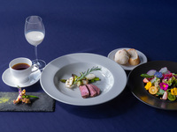 天空のスペシャルランチコース