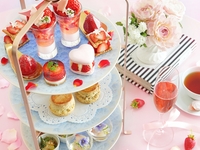 [Special price only on weekends and holidays]  Strawberry Garden ― Bloom Pink Afternoon Tea + 30 Free Flow Beverages