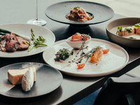 土日祝限定【Chef’s Seasonal Selection – Lunch＋プレミアムフリードリンク付き】5/1~