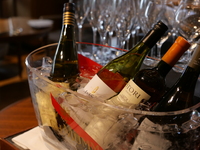 [Dinner] Seasonal tasting dinner with 10 types of free-flowing wine