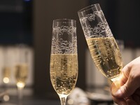 [2026 | JR Hotel Members/WESTER Members Only] Birthday Special Kaiseki Course with a half bottle of champagne and a mini bouquet