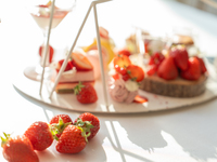 【1日5組限定】苺のアフタヌーンティー 18:00