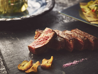 Teppanyaki `Seragaki` - Okinawan Beef and Okinawan Agu Pork Course -