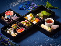 Five-tiered afternoon tea set "Summer Kyoto Kasane" + small souvenir included 