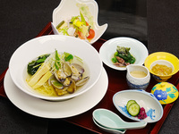 鶴の浅利出汁麵