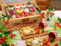 ガーデンバスケットアフタヌーン いちご畑　予約