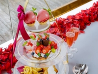 From April 6th: Afternoon dessert featuring Amaou strawberries and strawberry mousse tart, delivered directly from our contracted farm, with 90 minutes of free-flowing drinks.