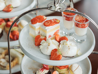 [CAFE | Weekends & Holidays] Strawberry Afternoon Tea [Available from: April 25th (Sat)]