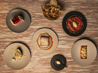 [DINNER] Chef's Choice Course (7 dishes total)