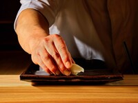 お昼のにぎりコース