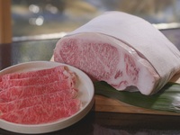 “July 18–31 only / 50% off room rate” Sukiyaki Course 35