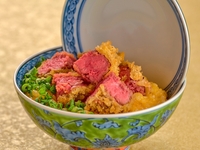 [All-in-One Set] A special set featuring all of the best items from our adult-oriented yakiniku restaurant. Enjoy a more economical meal than ordering à la carte.