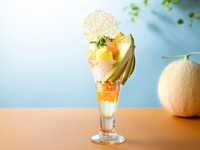 [Weekdays Only] Melon Parfait & Drink Set