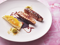 【春メニュー ★ ランチ・プリフィックスコース 全4品】前菜・パスタ・メイン・デザートを含むコース