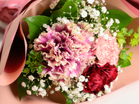 大切な気持ちを伝えるフラワーギフト「マザーズブーケ」