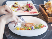 平日限定！ウィークリープレミアムランチコース☆