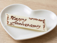 【土日祝】「メッセージプレート＆1ドリンク付き大人のご褒美パフェ～旬のいちごと春薫るさくらの宴～」