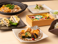 季節の彩コース　3時間飲み放題付き