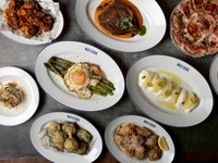 品嚐美味的餐廳美食（8 道菜）