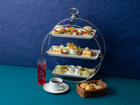 [Weekdays, with mocktail] MELON AFTERNOON TEA (5/1～8/31)
