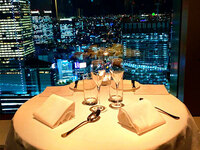 ■ディナー■（窓側確約）プティホールケーキ付き！MENU COLLECTION 黒毛和牛も選べるWメイン 全8皿（4/6～）