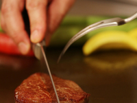 「伊勢海老・鮑・極上“宮崎牛”ランチ」（6月）