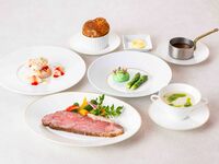 テラス席にて　「ローストビーフコース」