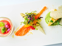 [Carpe Diem Spring] ~For Mother's Day~ Window seat guaranteed + One drink + One carnation included