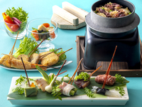 3月1日至4月30日：[45週年慶答謝晚宴]