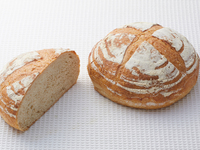 【テイクアウト】カンパーニュハーフ(ライ麦)