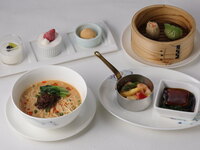 平日限定 チャイナプレートランチ