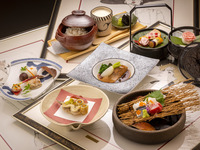 [Mother's Day Plan] Kaiseki Tamaran with Bouquet Salad - Enjoy the Flavors of the Season - 10 dishes in total, featuring seasonal vegetables and fish.