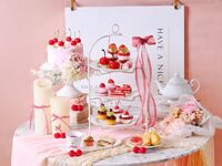 GW限定！苺のスパークリングワイン付き♪【土日祝】いちごとチェリーのアフタヌーンティー