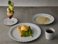 ~Available from April 22nd~  Crepe Morning Set (Crepe Oeuf Benedict) with Parfait Bambi [¥4,000 (excluding tax)]