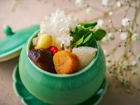 【10名様まで早割！ワンドリンク付き！4月までにご予約ください！5/1～6/29】 季節で巡る中国料理の旅(上海料理）ディナーコース 翡翠