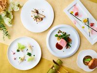 ＜5/1はさいたま市民の日！＞🍓ハーゲンダッツアイスクリームプレゼント🍓【ご家族・友人とご褒美ランチ＆ディナー】春野菜やシェフ特製メインを味わうフルコース全5品-SHIKITEI-