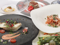 【LUNCH / 土日・祝日限定】カジュアルランチコース <5月>　◇ 週末に楽しむ、選べるカジュアルランチ ◇