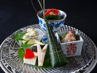 《怀石料理》特别怀石料理（餐桌座位）