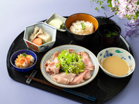 【僅限六月工作日】竹子禦前水無月（含咖啡或TWG茶）